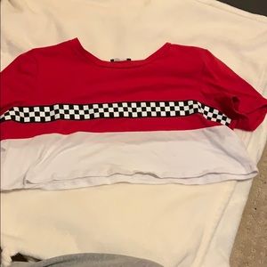 crop top ,sis it’s like under boob